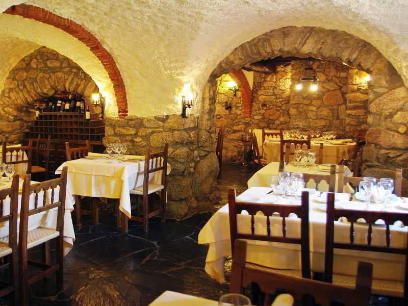 Els Cacadors De Macanet Масанет-де-Кабреньс Экстерьер фото